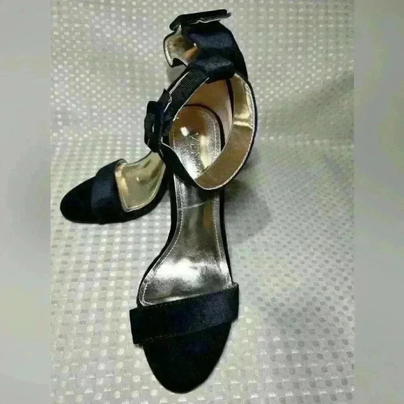 Venus high heels, Size 8 new without a box - Picture 4 of 11